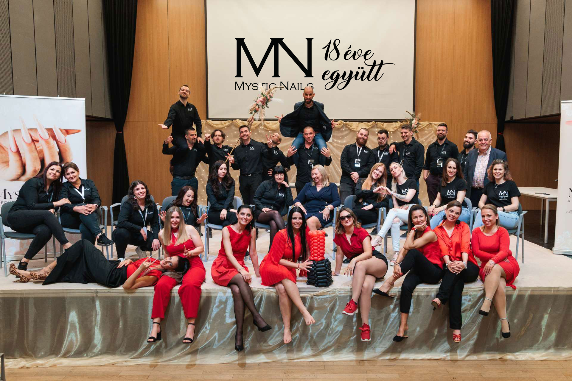 Mystic Nails csapat